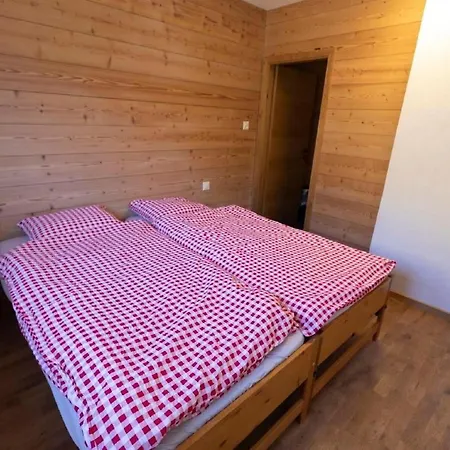 3 Zi App 23, Le Miroi An Skipiste Apartment *