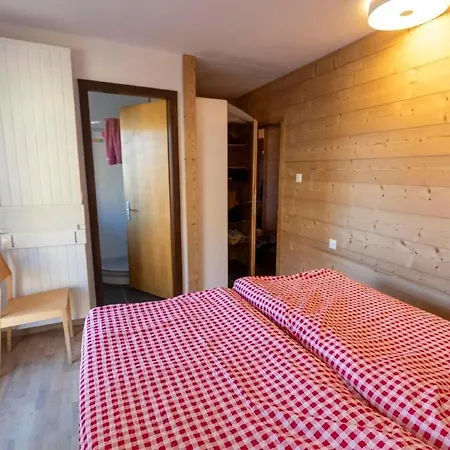 3 Zi App 23, Le Miroi An Skipiste Apartment